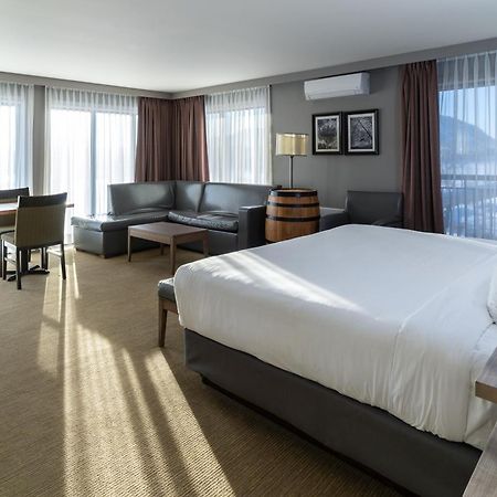 Hotel Rive Gauche Beloeil Exteriér fotografie